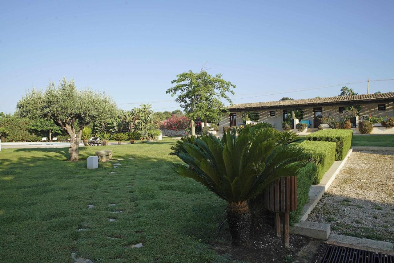 Torre Dantona Country Suites Pozzallo Exteriör bild
