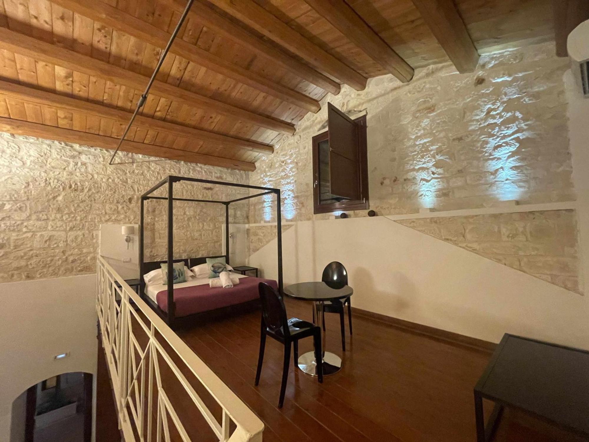 Torre Dantona Country Suites Pozzallo Exteriör bild